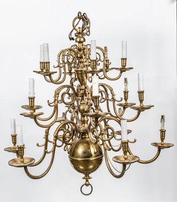 # Lustre en laiton de style hollandais à trois rangs de lumi… - Photo 1