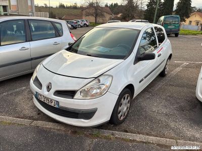 RENAULT CLIO 68 CV - MODELE SUPPOSE - Genre : CTTE - Carross…