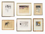 six dessins encadrés représentant des personnes et un chien sur fond blanc