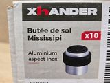 a box with a label on it that says x - bander