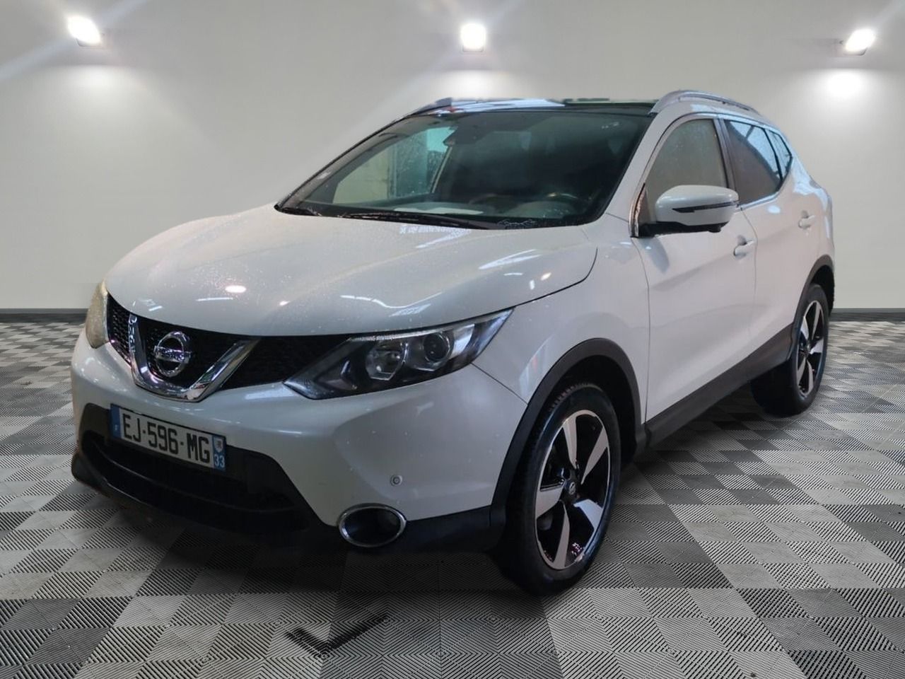NISSAN - QASHQAI 1.5 DCI 110 TEKNA - GO - Mise en service: 2…