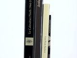 deux livres superposés