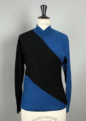 LANVIN Paris Pull en col en V bleu roi et noir étiquette tai…