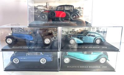 Un lot de 5 voitures miniatures BUGATTI avec socles et boîtes comprena - Photo 1