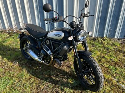 MTT2 MOTO DUCATI SCRAMBLER Dark Stealth 800 CC