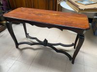 Console en bois massif de style classique avec des pieds gal… (photo 2)