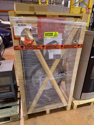 many different types of appliances in the warehouse