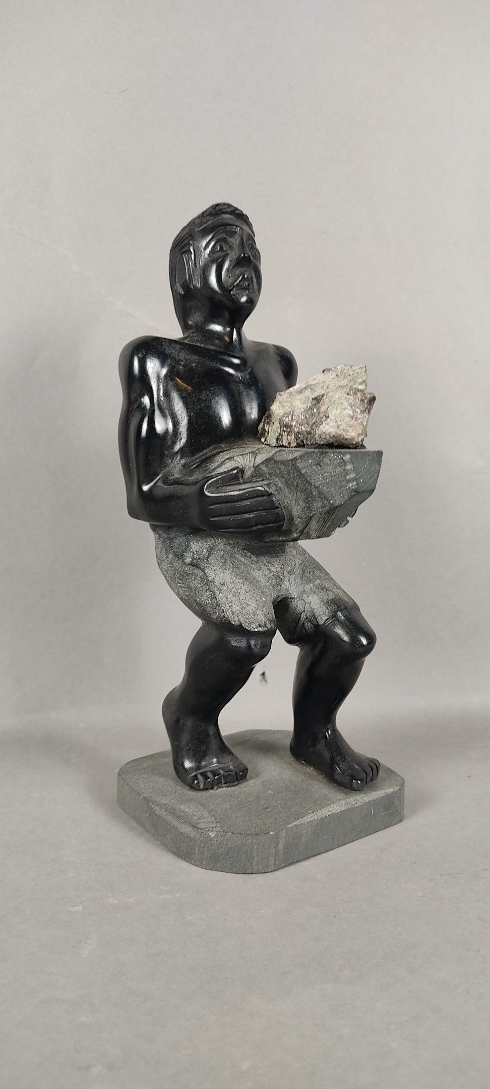 Objets d'art & Curiosités