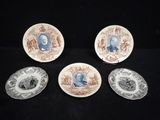 quatre assiettes avec l'image d'un homme et d'une femme