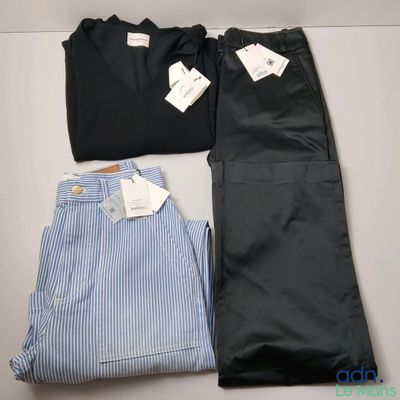 trois paires de pantalons de costume pour homme, encore étiquetés