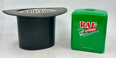 255 / CH-P10 (cui) / Lot publicitaire comprenant un sea…