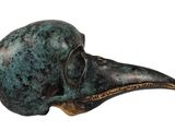 une image représentant une sculpture représentant une tête d'oiseau
