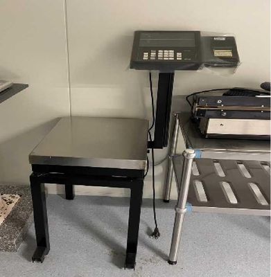 an image of a table with a scale on it