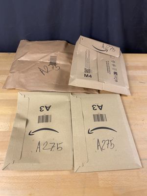 Lot de 4 colis Mystère (Retour Amazon,NPAI ,Adresse incomplè…