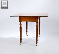 Table desserte à volets (photo 5)