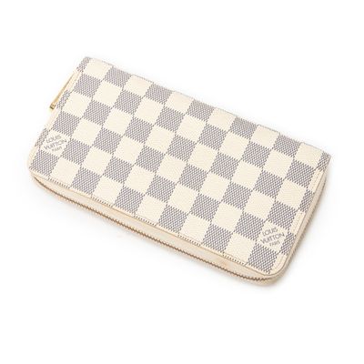 Louis VUITTON - Portefeuille "Zippy" en toile damier azur, f…
