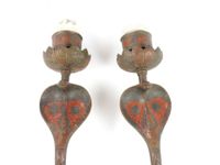 PAIRE D'APPLIQUES murales à une lumière en bronze émaillé po… (photo 5)