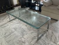 Table basse rectangulaire à angles arrondis, avec plateau en…