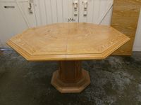 Table octogonale en bois et chêne cérusés - H. (photo 2)