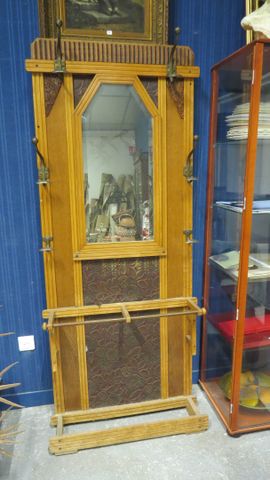 Vestiaire d’entrée avec miroir, décor de fleurs stylisées 190 x 7...