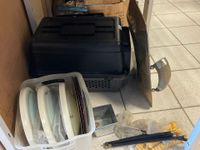 Important lot de brocante (8 dessous de table) dont : lampes… (photo 2)