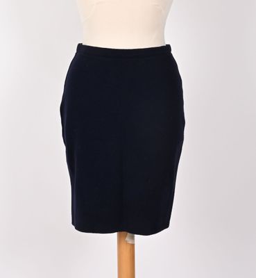 a black skirt on a mannequin mannequin mannequin mannequin mannequin mann