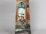 tableau représentant un homme et un chien sur un socle devant une fenêtre