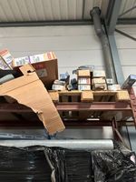 Ensemble du matériel se trouvant sur les rack au rez de chau… (photo 3)