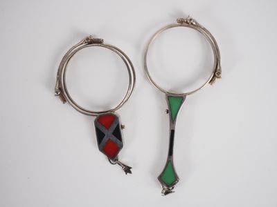 Deux binocles dépliantes de style Art Déco en argent, métal … - Photo 1