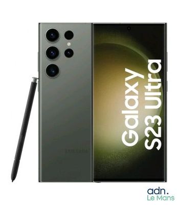 un Samsung Galaxy S9 Lite avec un stylet à côté