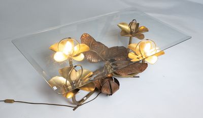 Henri FERNANDEZ, Table basse, le piétement en laiton en form…