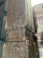 Elément de plafond ou mur en chêne sculpté. (photo 6)