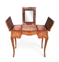 COIFFEUSE-POUDREUSE DE STYLE LOUIS XV (photo 2)