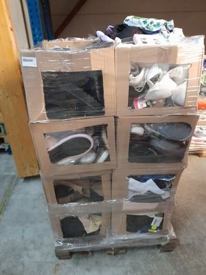 Lot DE Solderie Dont Vetements + Sous Vetements Dont 3 Minec…