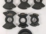 six pieces of circular cutters and a set of circular cutters