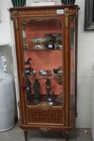 belle vitrine en marqueterie - style Louis XV - avec monture…