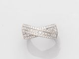 une bague de parure en diamant, signée Van Cleef