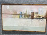 peinture représentant un pont avec la silhouette d'une ville en arrière-plan