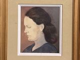 tableau représentant une femme aux longs cheveux, dans un cadre marron