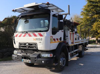 Camion Grue / TariÈRE Renault D 14 280ch Dti8 Bv6 Vitesses 4…