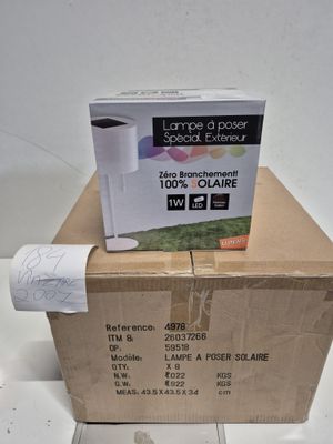 Lot de 8 lampes à poser solaires d’extérieur de la marque Lu…