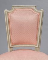 Deux chaises de chambre de style Louis XVI recouvertes de ti… (photo 3)