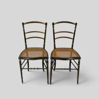 Suite de 4 chaises à bandeaux, assise à fond de canne en boi… (photo 3)