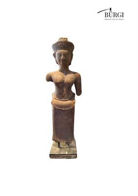 an image of a statue of a woman with a hat on her head