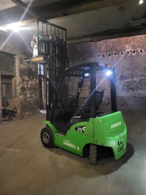 HANGCHA XC25 FULL LITHIUM chariot élévateur électrique à bat…