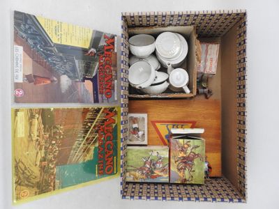 une boîte contenant tout un tas de livres