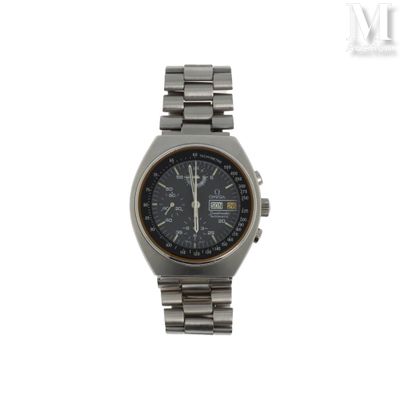 gros plan d'une montre sur fond blanc