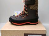 Bottes de randonnée imperméables pour homme Botto, dans leur boîte