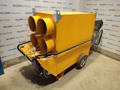 un gros plan sur un lampadaire jaune posé sur un chariot dans une pièce
