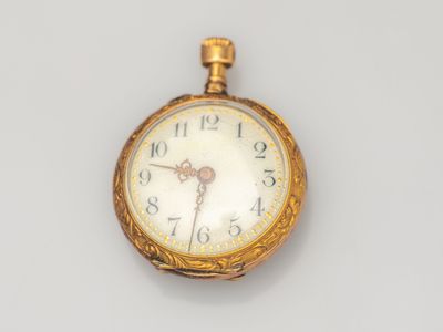 Montre de col à boitier rond et cache poussière en or jaune … - Photo 1